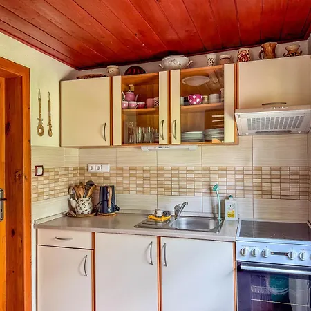 Nyaraló Chaloupka U Bileho Potoka