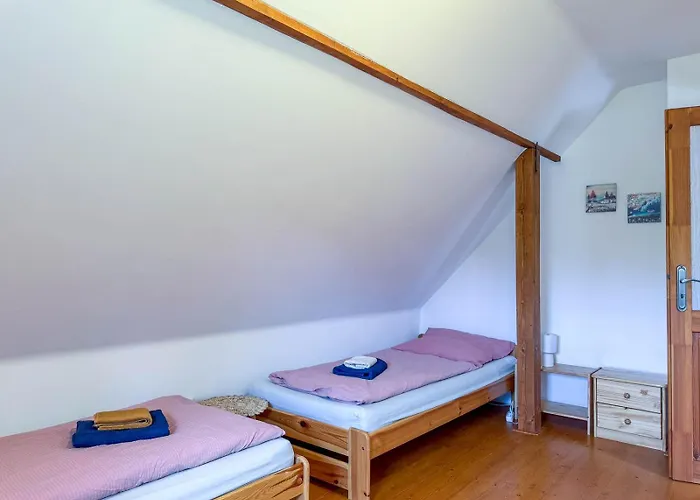 Chaloupka U Bileho Potoka Nyaraló Kuklík